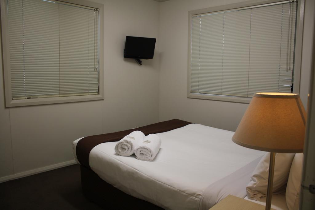 Ingenia Holidays Nepean River Emu Plains Bagian luar foto